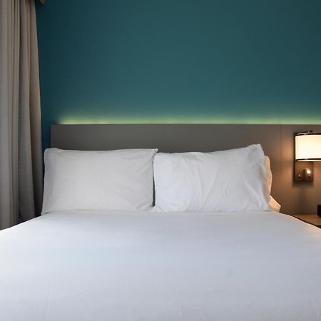 Comfort Inn & Suites Nw Milwaukee Germantown Luaran gambar